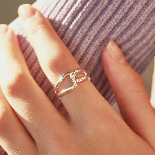 [르세라핌 카즈하,우아 나나 착용] silver knot-ring